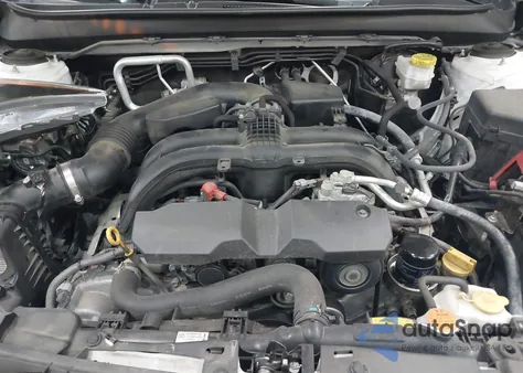 2019 Subaru Outback Touring z USA, uszkodzony, nr VIN 4S4BSATC2K3243708